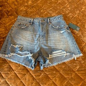 Distressed high waisted shorts